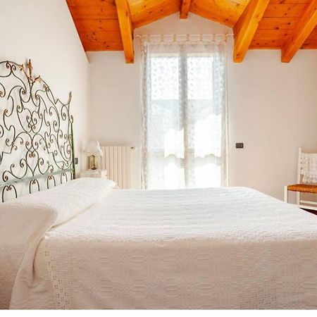 Ferienwohnung Il Nido Della Cicogna Certosa di Pavia Exterior foto