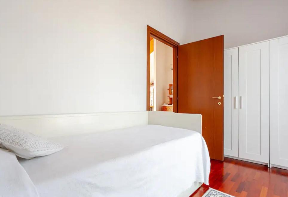 Ferienwohnung Il Nido Della Cicogna Certosa di Pavia Exterior foto